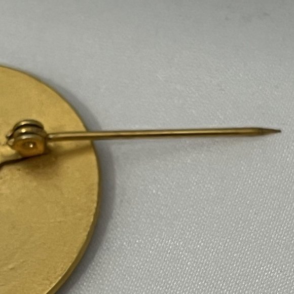 CA4WDC California Four Wheel Drive Association 1988 Convention Pin 60’s Theme - Picture 9 of 13